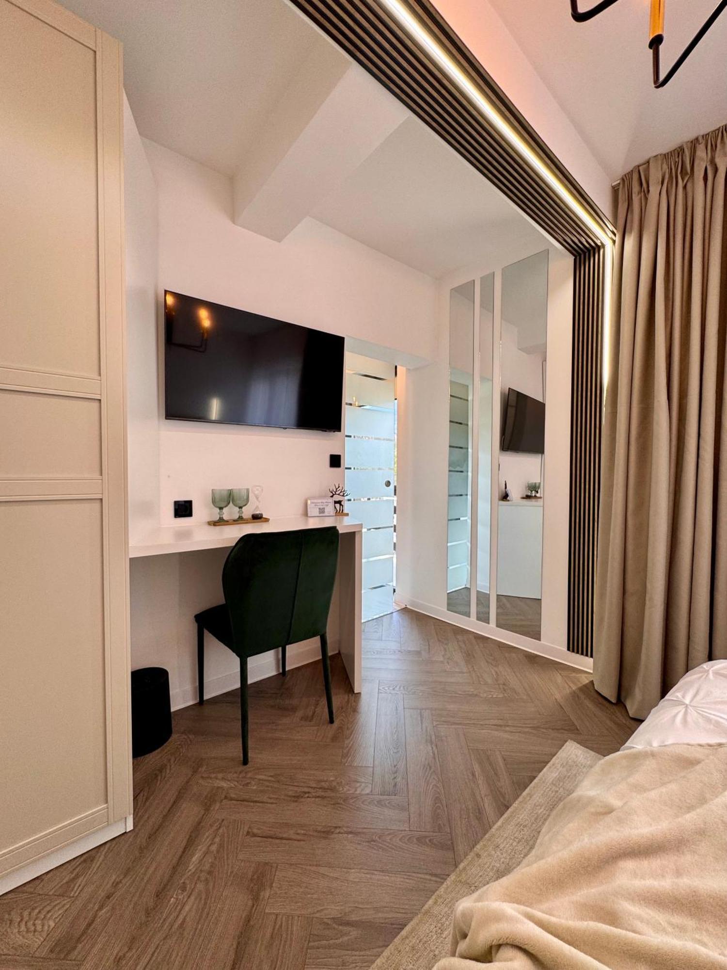 Greg Rooms Sinaia Esterno foto